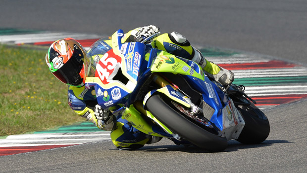 Il Team Motoxracing con Vizziello nel CIV e Castellarin nella Superstock 1000 FIM Cup