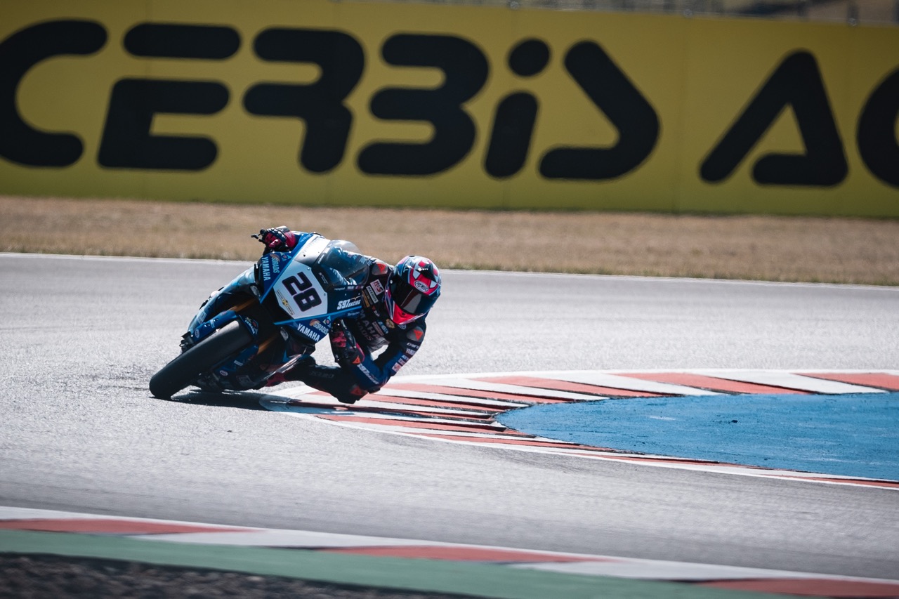 ray-scores-points-in-race-2-at-most