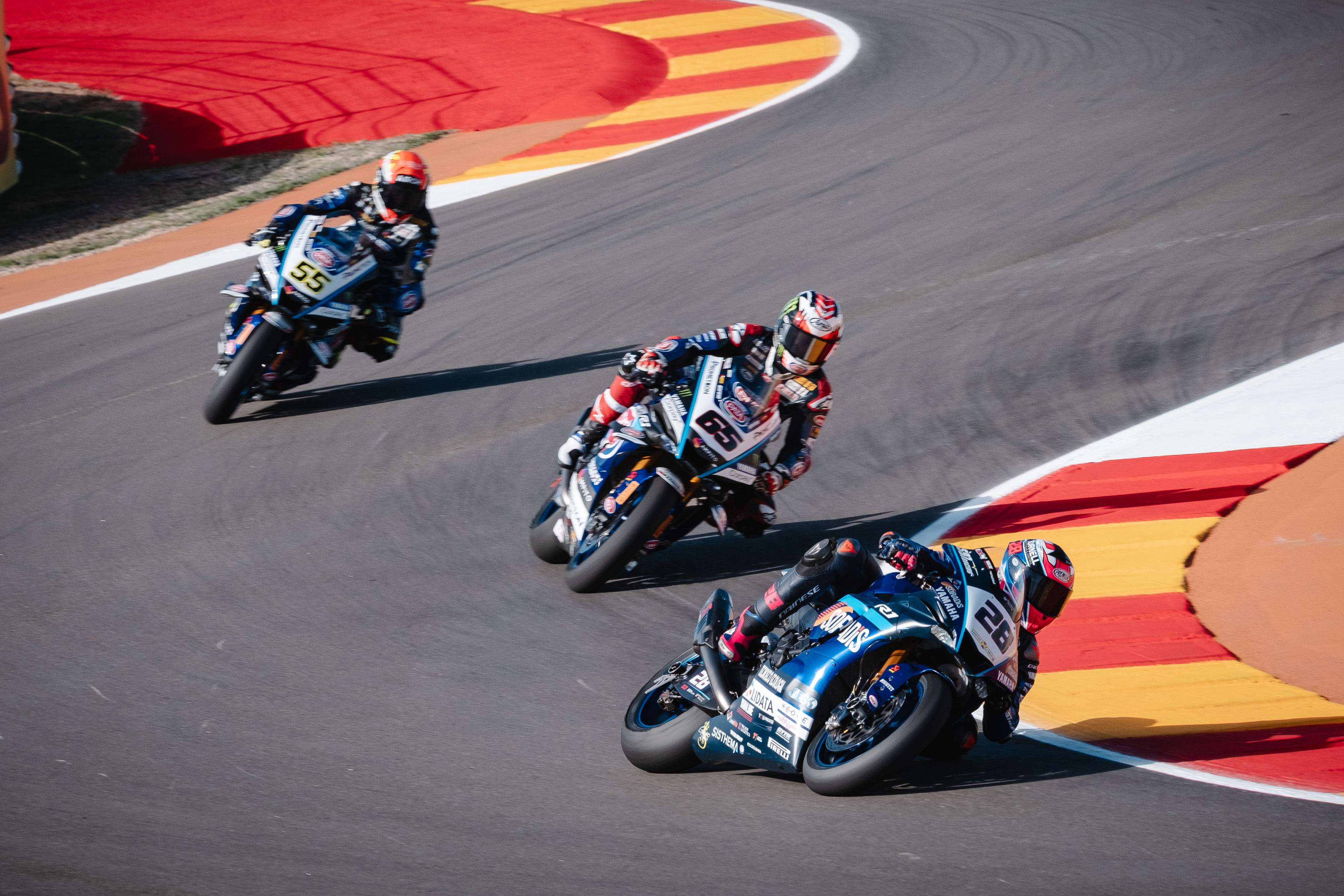 ray-makes-a-good-start-to-the-weekend-at-motorland-aragon