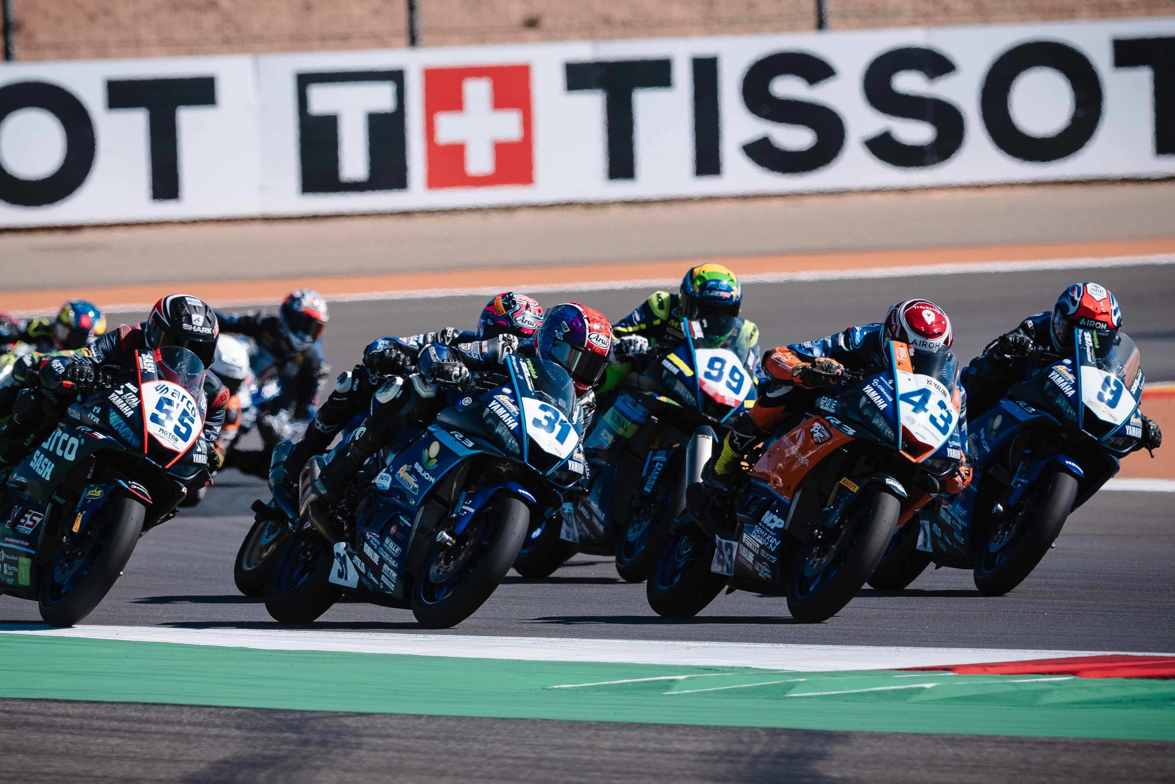 bartolini-scores-points-in-race-2-at-aragon-while-a-crash-stops-ercolani