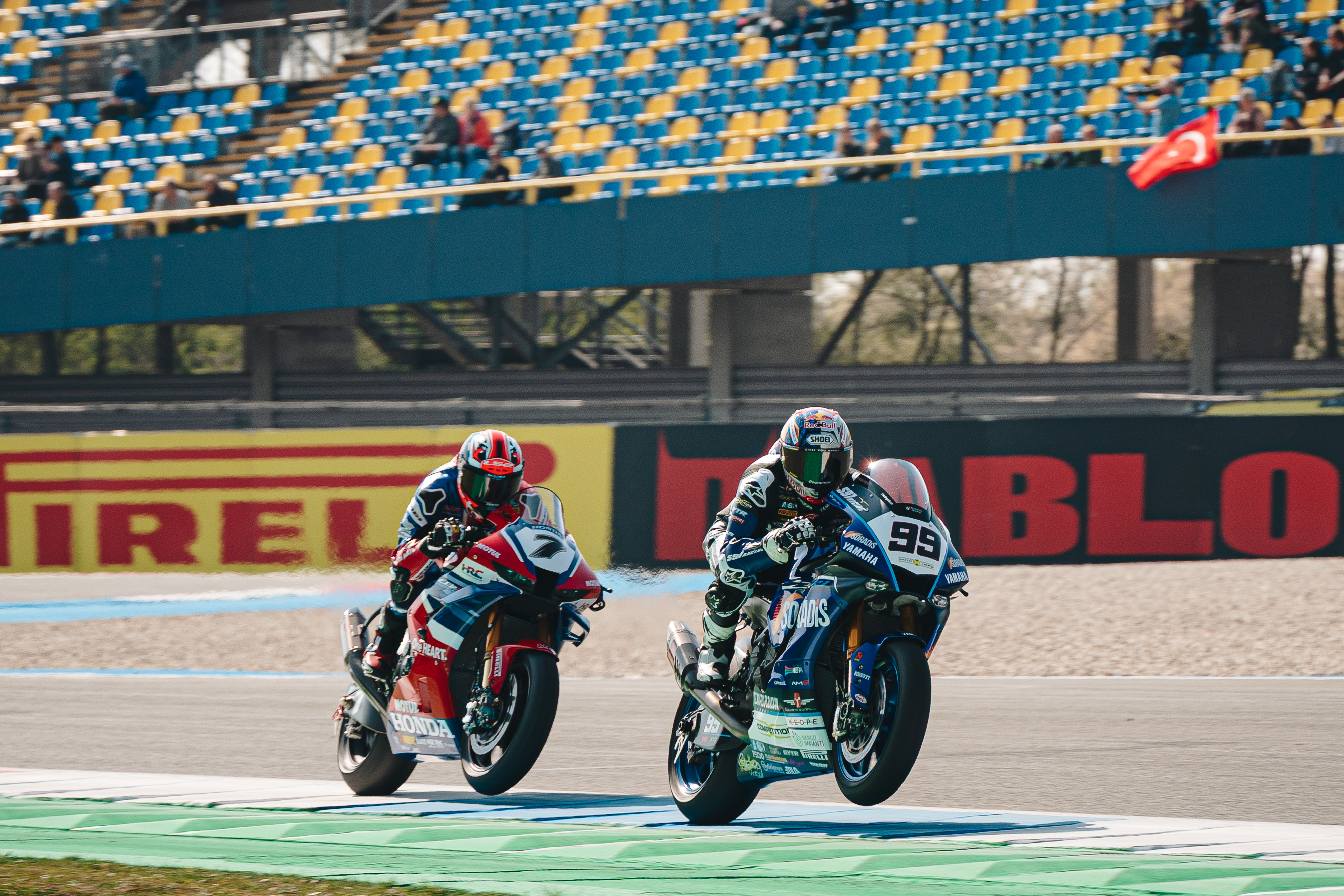 sofuoglu-again-in-the-points-unlucky-races-for-rabat